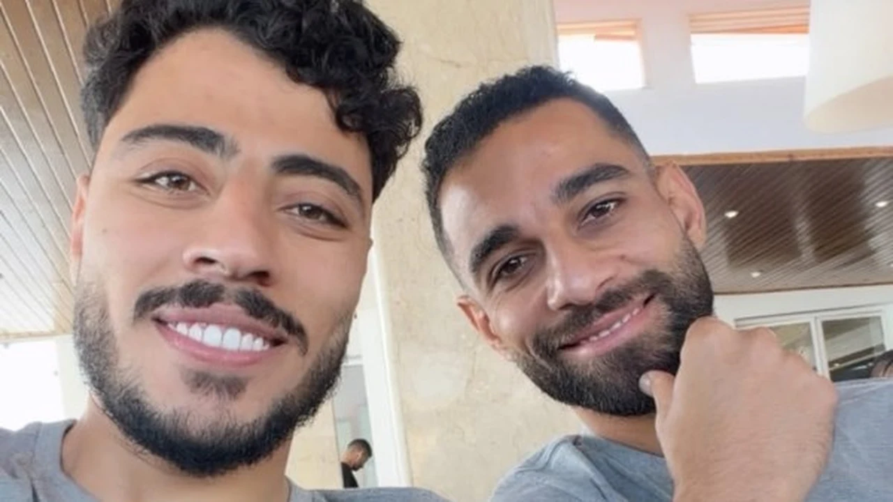 أكرم توفيق يهنئ عمرو السولية بعيد ميلاده